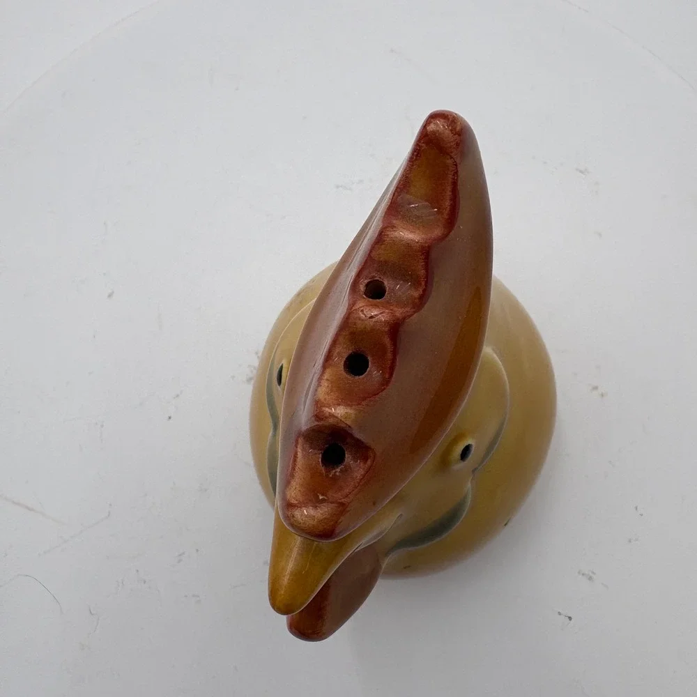 Ceramic Chicken Salt and Pepper Shakers‎ Rooster Farmhouse Kitchen Decor